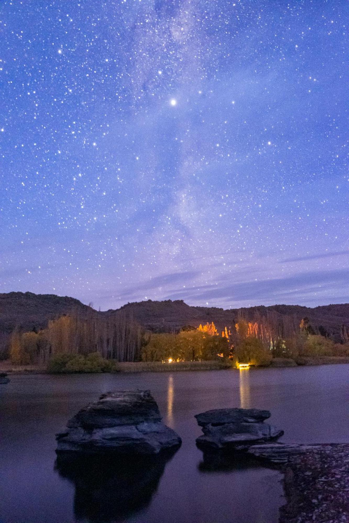 Lye Bow Lake Suite Alexandra Εξωτερικό φωτογραφία