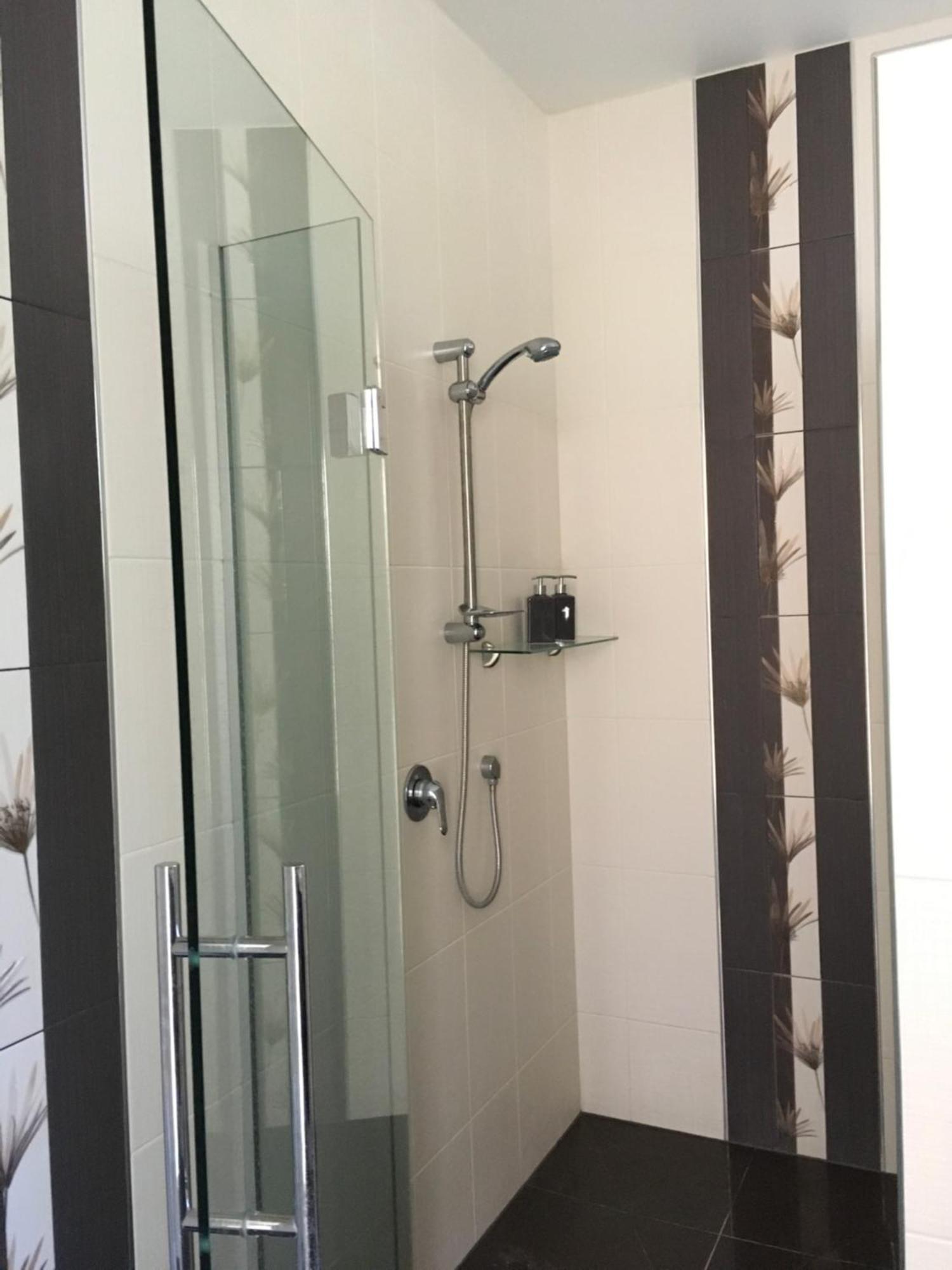 Lye Bow Lake Suite Alexandra Εξωτερικό φωτογραφία